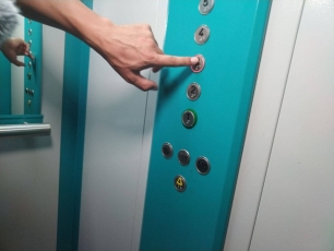 ����� 600 ������ ������� � ����������� ���� �� ��������� ������������ �������